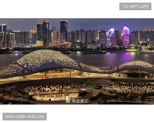 皇浦娱乐城：夜晚娱乐新地标尽享灯火辉煌的精彩时刻